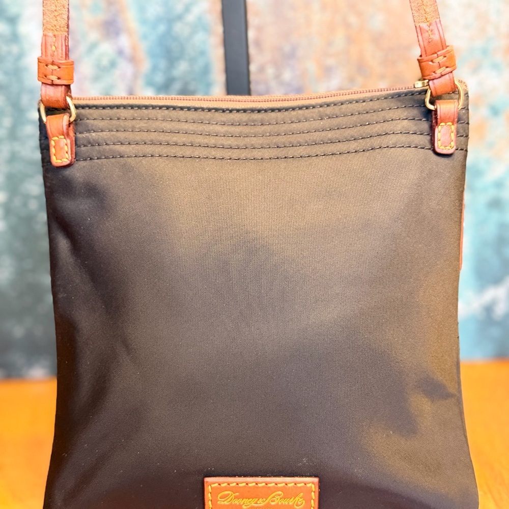 Dooney & Bourke Nylon North South Triple Zip Crossbody (EUC) - Picture 9 of 13
